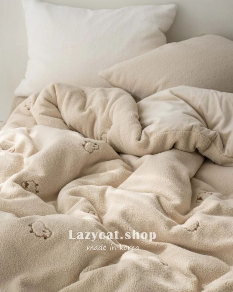 25fw2625 (預購)【韓國冬被】正韓🇰🇷刺繡羊咩咩 雙材質冬被🐑