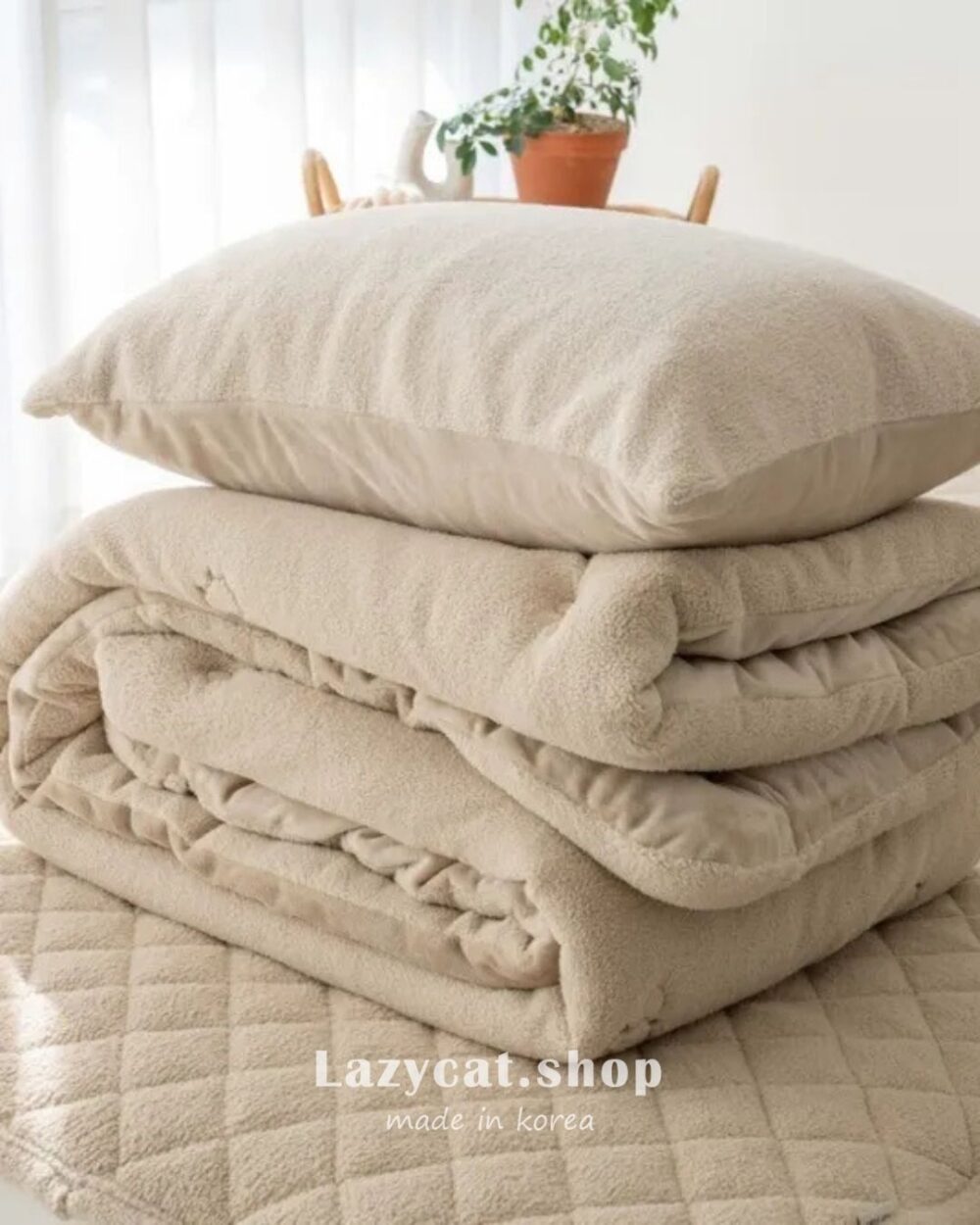 刺繡羊咩咩 雙材質冬被 (12) (預購)【韓國冬被】正韓🇰🇷刺繡羊咩咩 雙材質冬被🐑