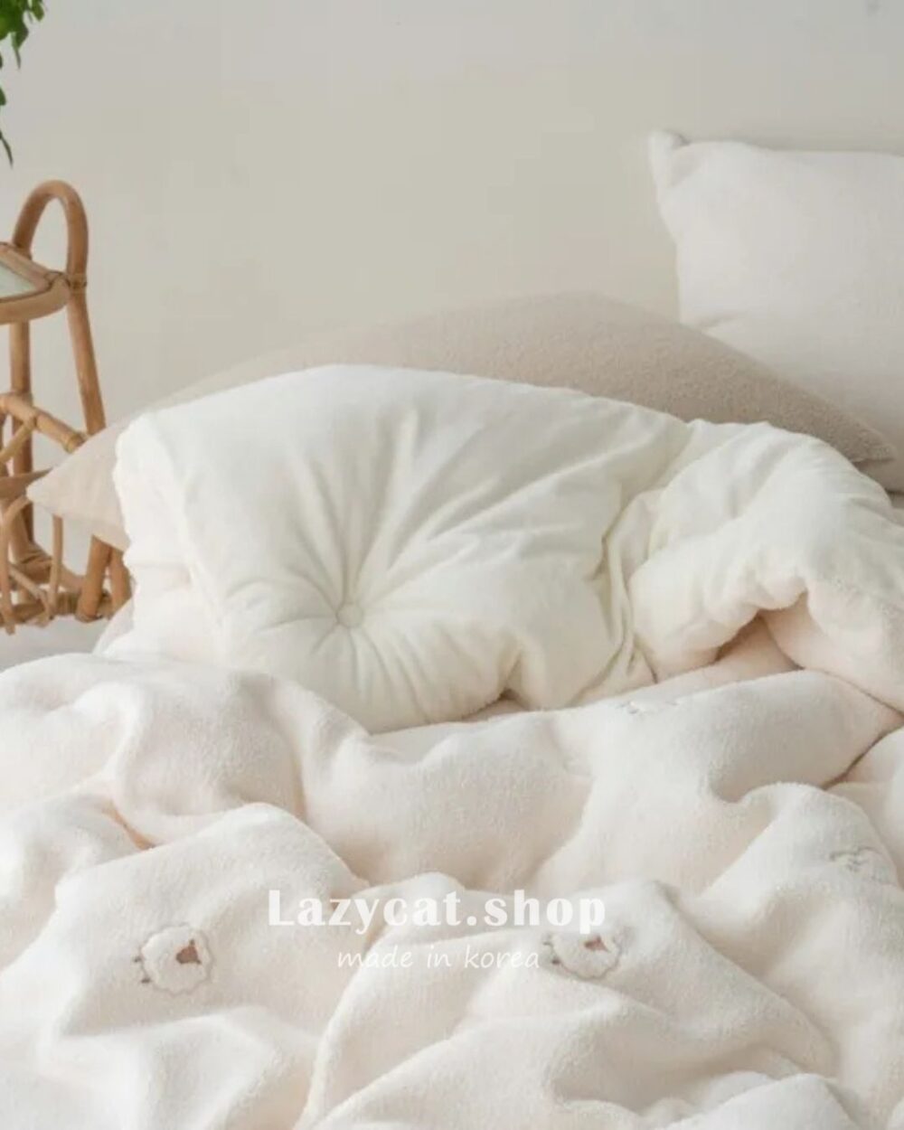 刺繡羊咩咩 雙材質冬被 (8) (預購)【韓國冬被】正韓🇰🇷刺繡羊咩咩 雙材質冬被🐑