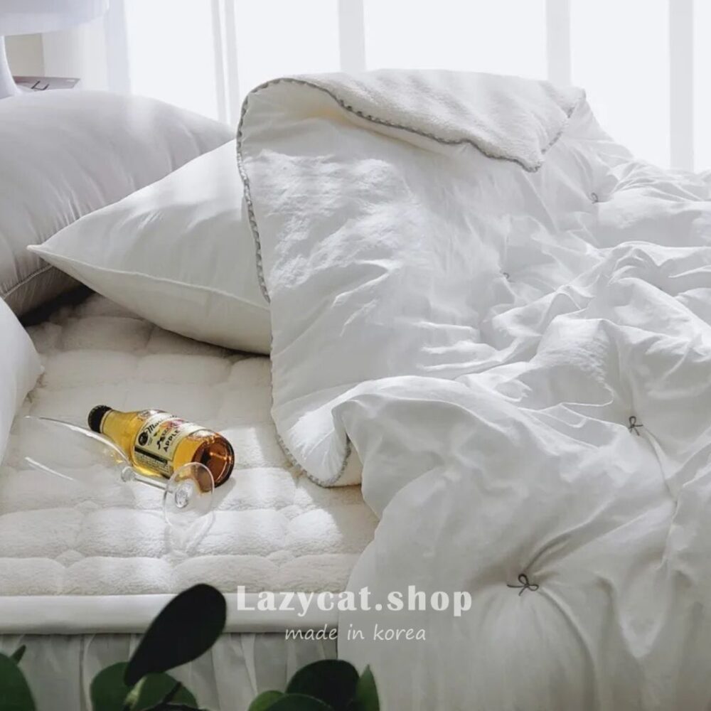 小蝴蝶結羊羔毛 雙材質冬被 (4) (預購)【韓國冬被】正韓🇰🇷小蝴蝶結羊羔毛 雙材質冬被🎀(只有單人)