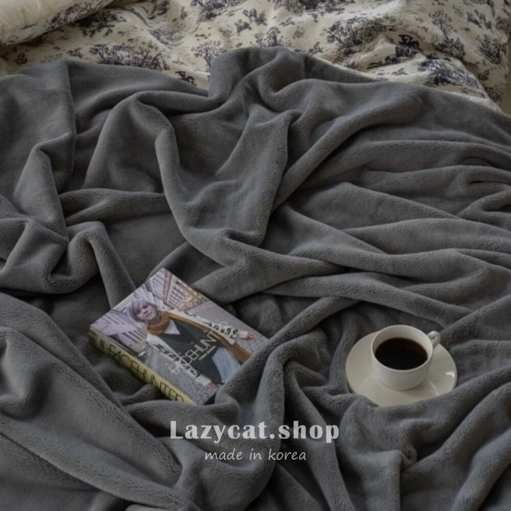 素色法式滾邊毛毯 (2) (預購)【韓國毛毯】正韓🇰🇷素色法式滾邊 毛毯🖤💙
