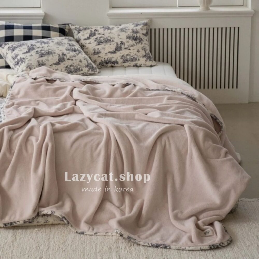 素色法式滾邊毛毯 (4) (預購)【韓國毛毯】正韓🇰🇷素色法式滾邊 毛毯🖤💙