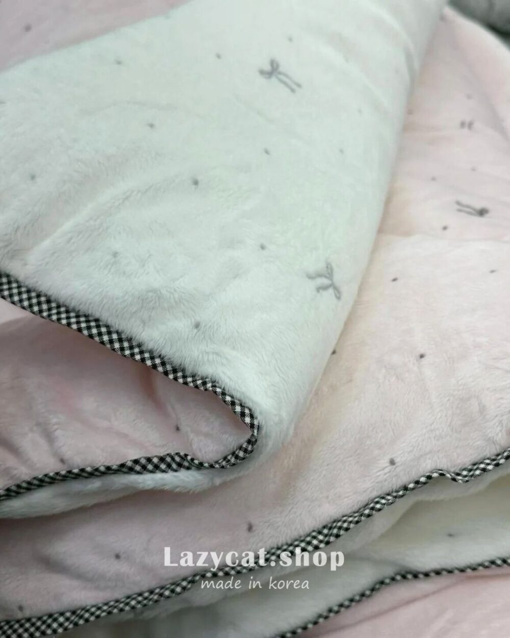 點點蝴蝶結毛絨🌡️毛絨冬被 (12) (預購)【韓國冬被】正韓🇰🇷點點蝴蝶結毛絨🌡️毛絨冬被