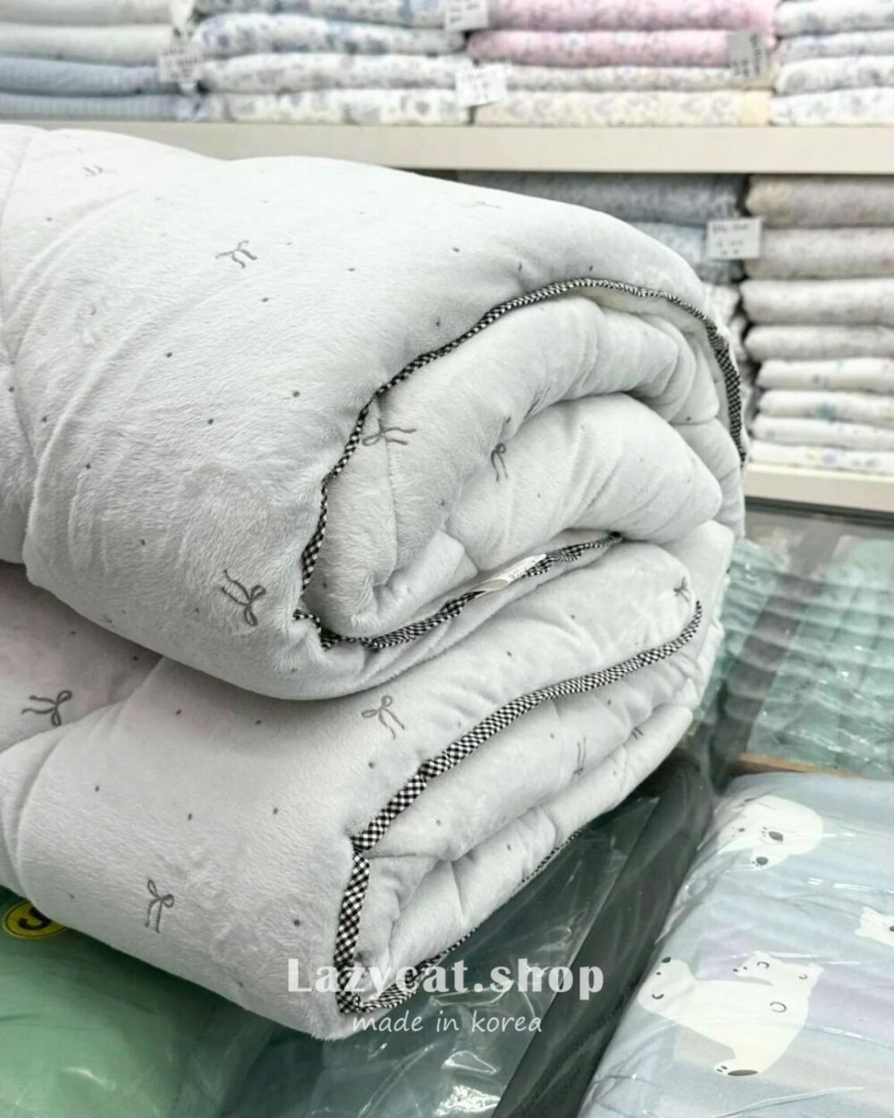 點點蝴蝶結毛絨🌡️毛絨冬被 (16) (預購)【韓國冬被】正韓🇰🇷點點蝴蝶結毛絨🌡️毛絨冬被