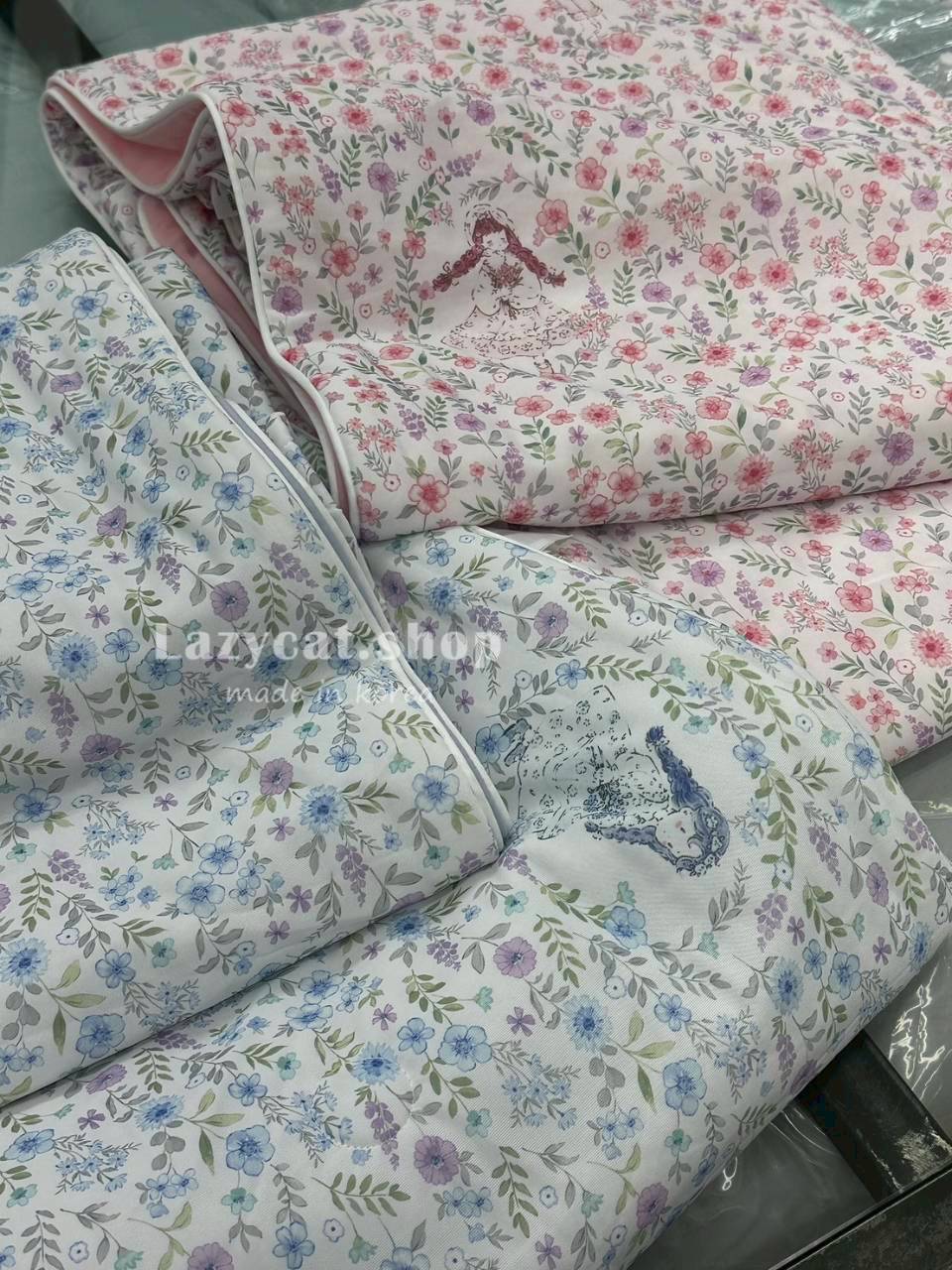 1894752_0 (預購)【韓國涼被】韓國OEM🇰🇷小女孩碎花 -7度涼被🧊