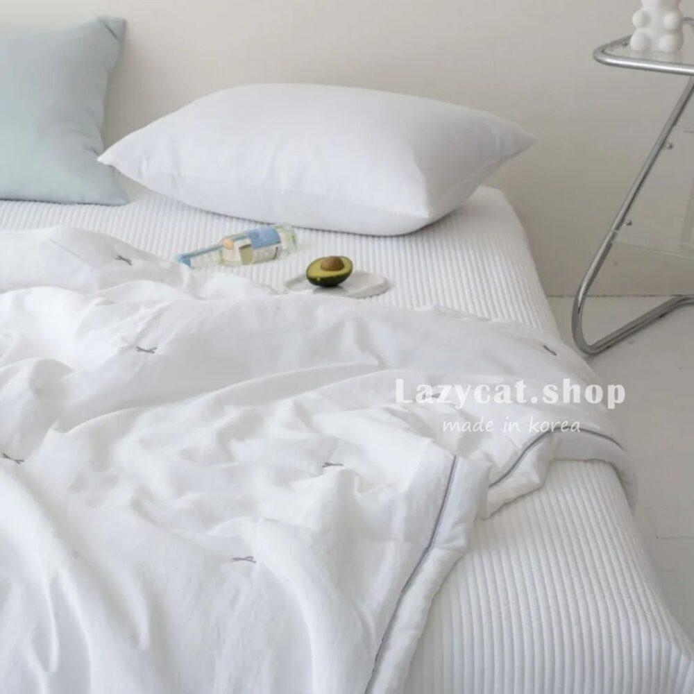 LINE_NOTE_260224_36 (預購)【韓國涼被】正韓🇰🇷小刺繡蝴蝶結🧊涼被