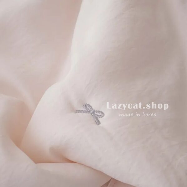 LINE_NOTE_260224_38 (預購)【韓國涼被】正韓🇰🇷小刺繡蝴蝶結🧊涼被