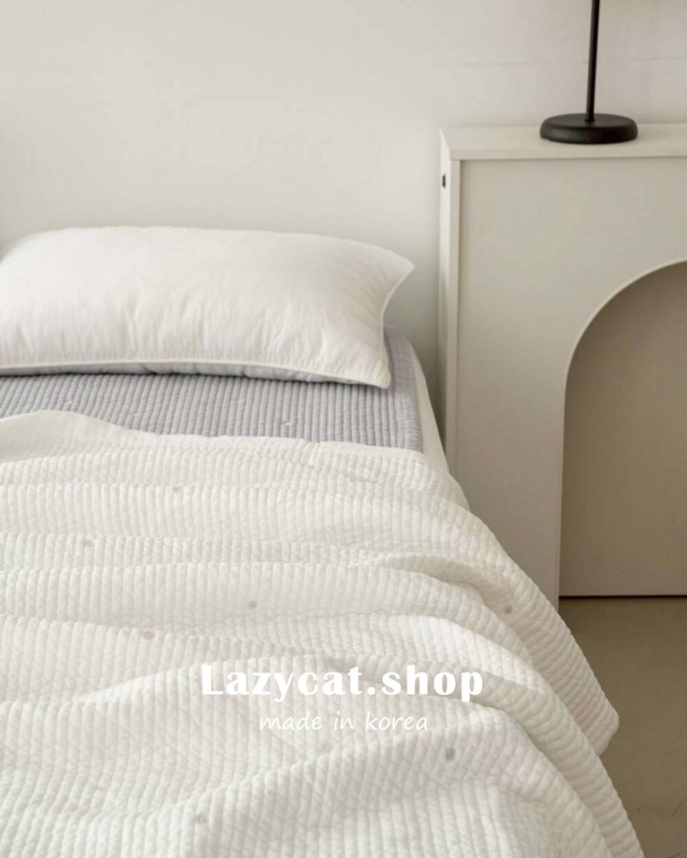 52 (預購)【韓國兩用被】正韓🇰🇷刺繡小雛菊 天絲兩用被(可鋪可蓋)