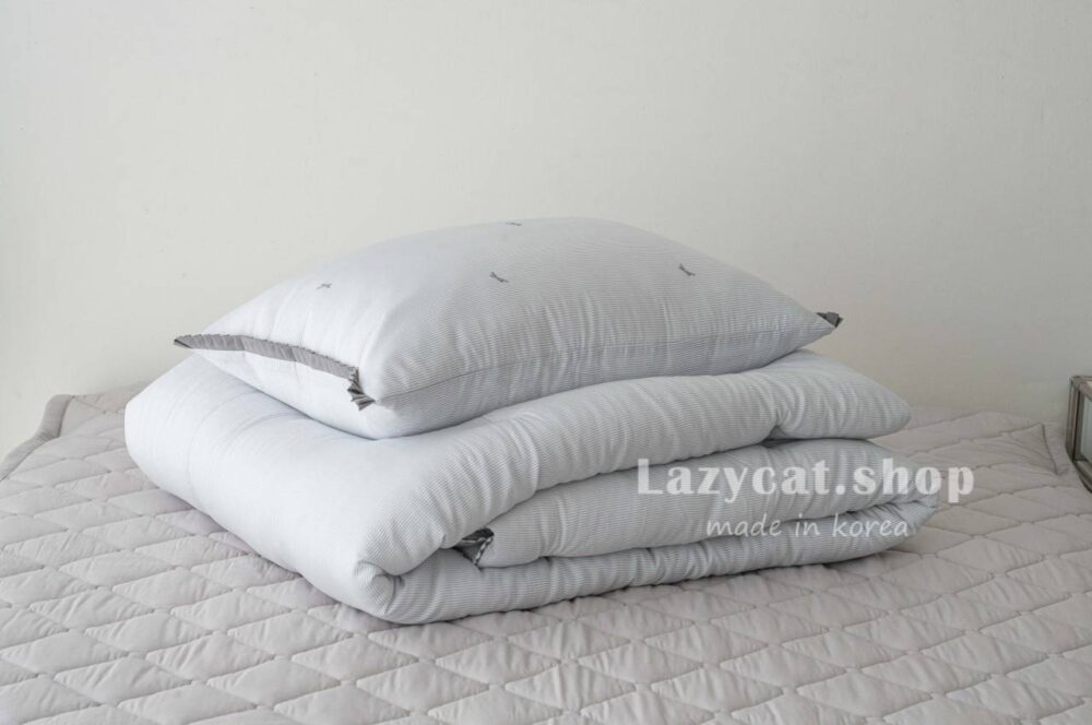 LINE_NOTE_260305_10 (預購)【韓國四季被】正韓🇰🇷刺繡蝴蝶結花邊 薄款/厚款四季被🎀