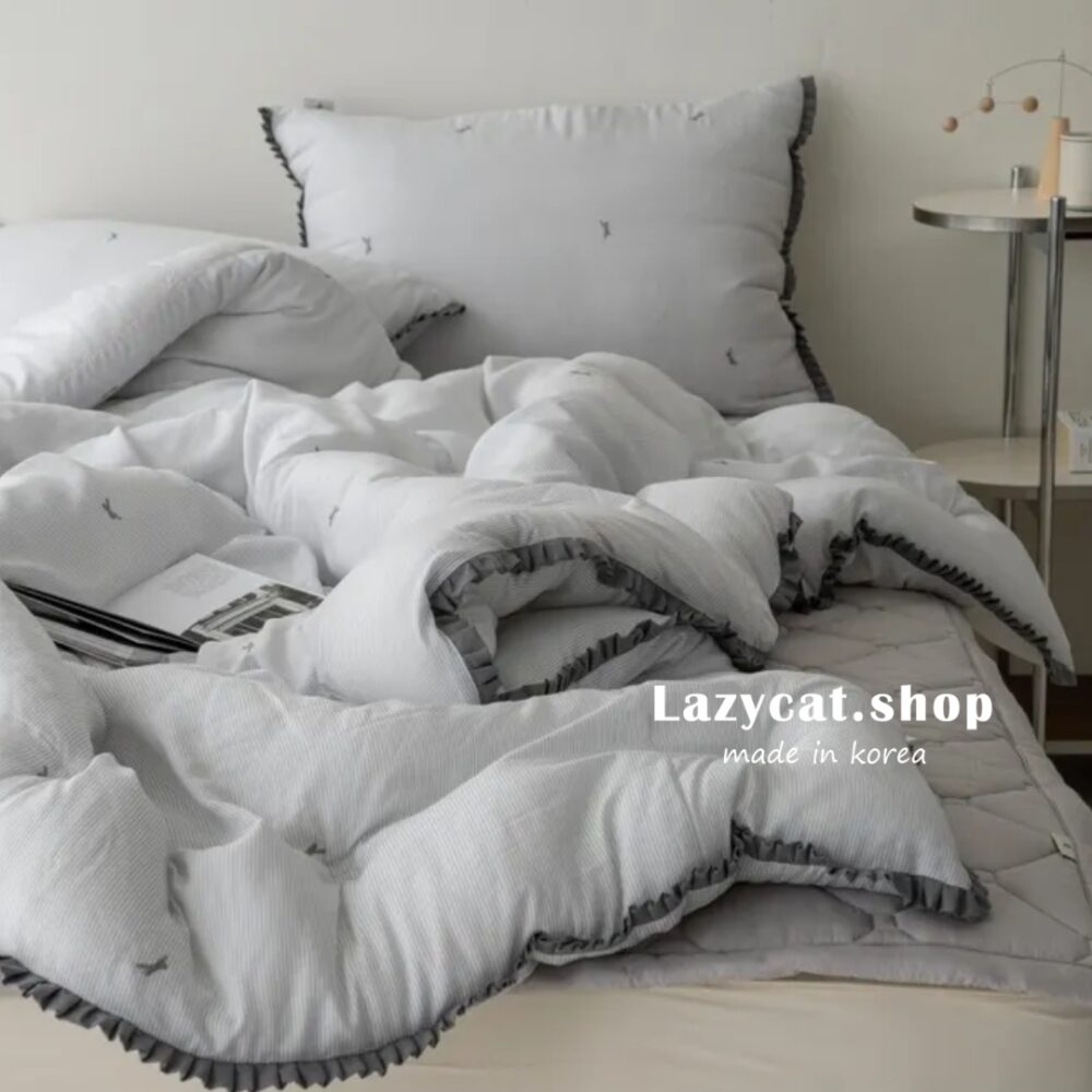 LINE_NOTE_260305_3 (預購)【韓國四季被】正韓🇰🇷刺繡蝴蝶結花邊 薄款/厚款四季被🎀