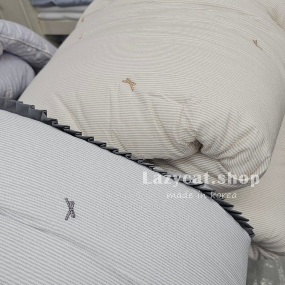 LINE_NOTE_260305_4 (預購)【韓國四季被】正韓🇰🇷刺繡蝴蝶結花邊 薄款/厚款四季被🎀