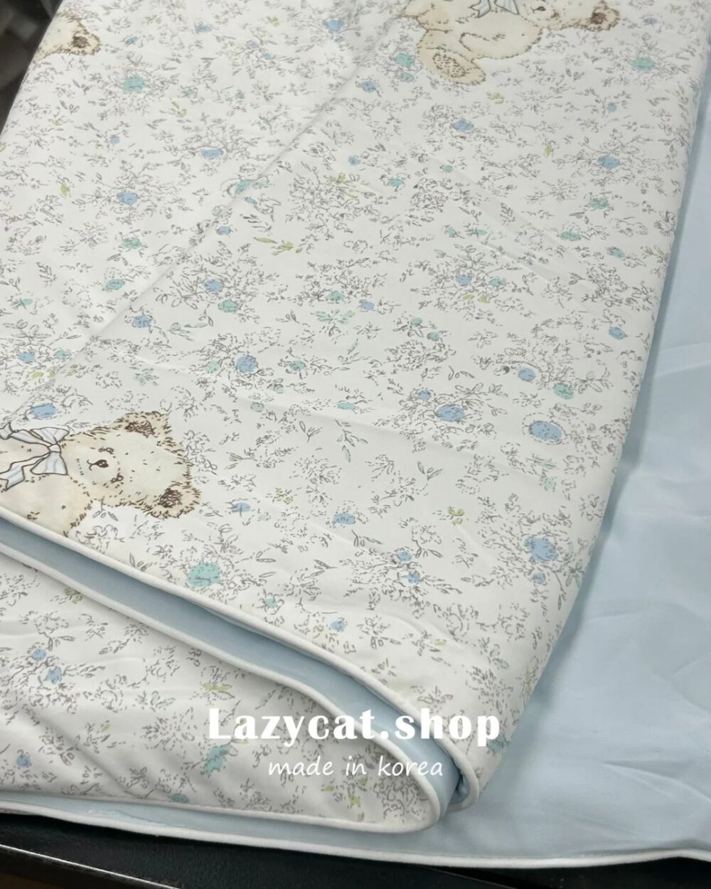 26SS0420-1 (5) (預購)【韓國涼被】韓國OEM🇰🇷泰迪熊碎花 -7度涼被