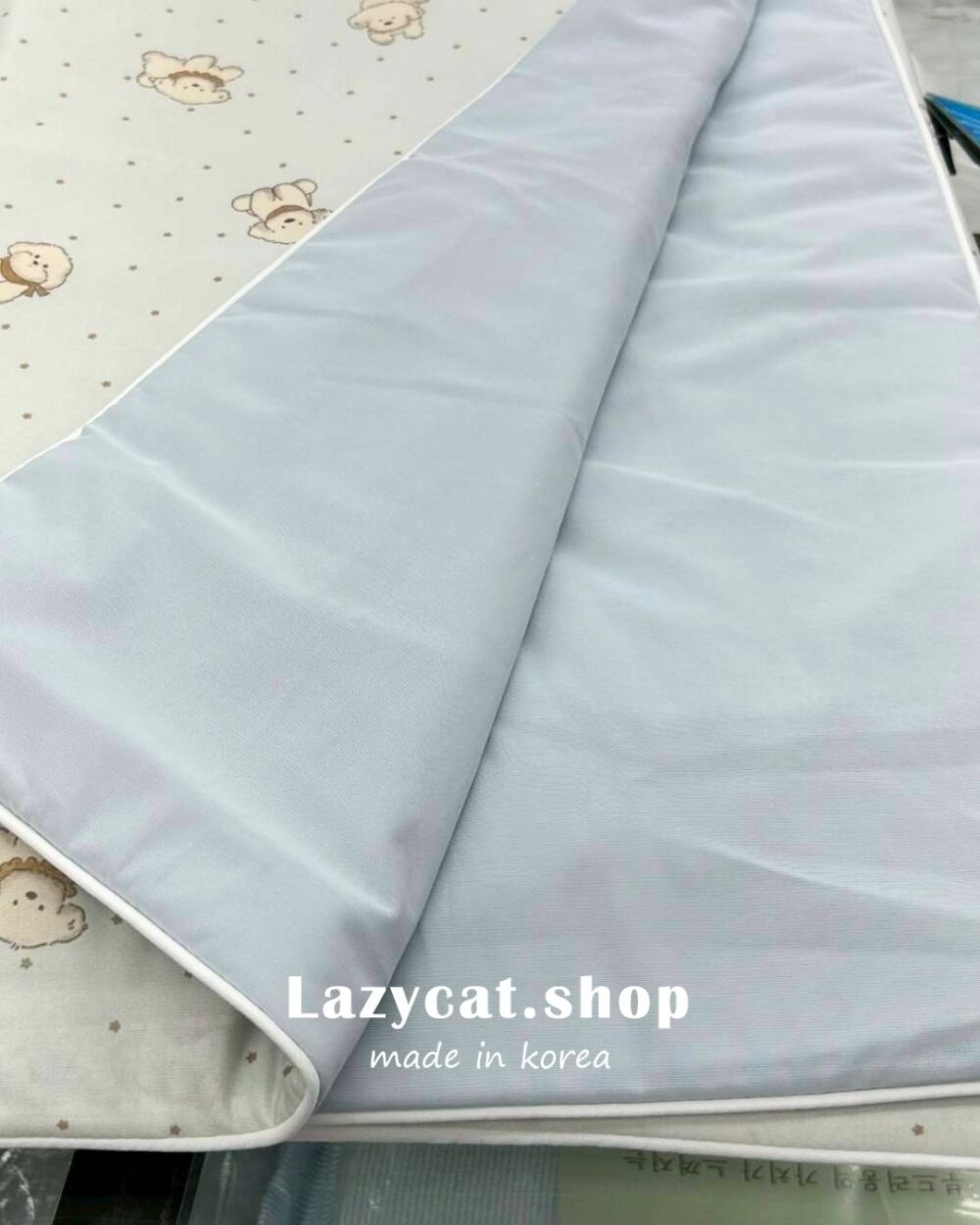 35 (預購)【韓國涼被】韓國OEM🇰🇷星星小黃狗/星星小黑貓 -7度涼被