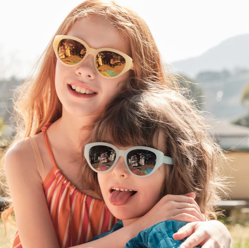 DM_20260405204838_015 【獨家開團】美國選品🇺🇸KiGO Vintage 抗UV輕量偏光兒童太陽眼鏡(6-12Y)