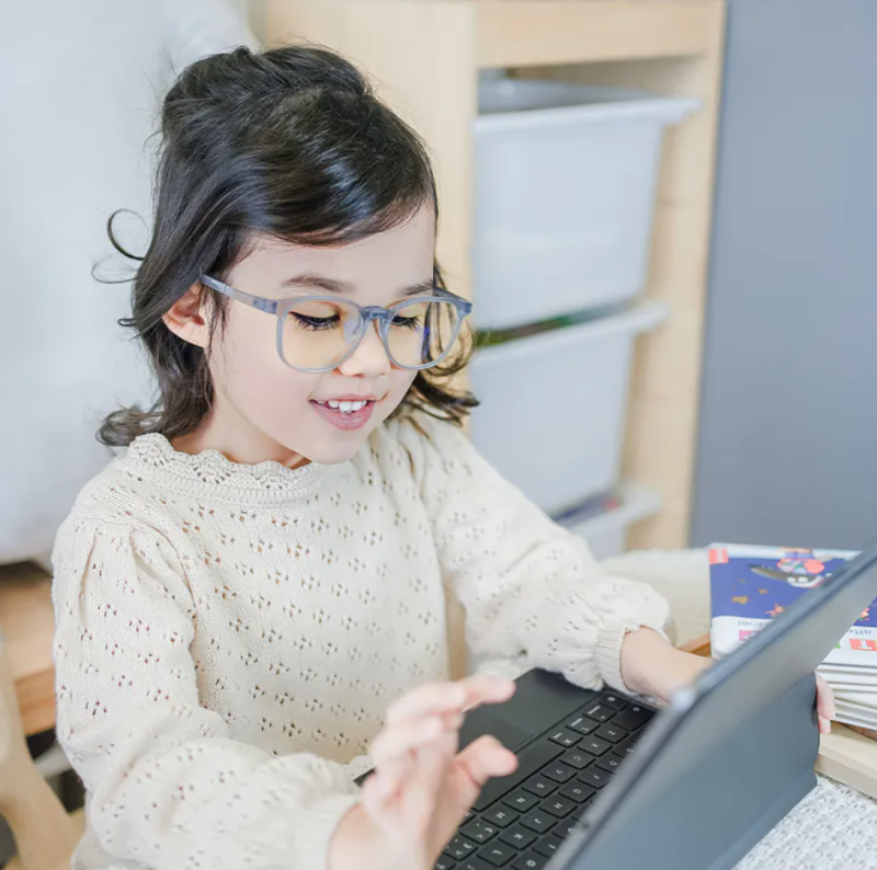 DM_20260405211847_014 【獨家開團】美國選品🇺🇸KiGO功能型濾藍光兒童眼鏡(3Y+)