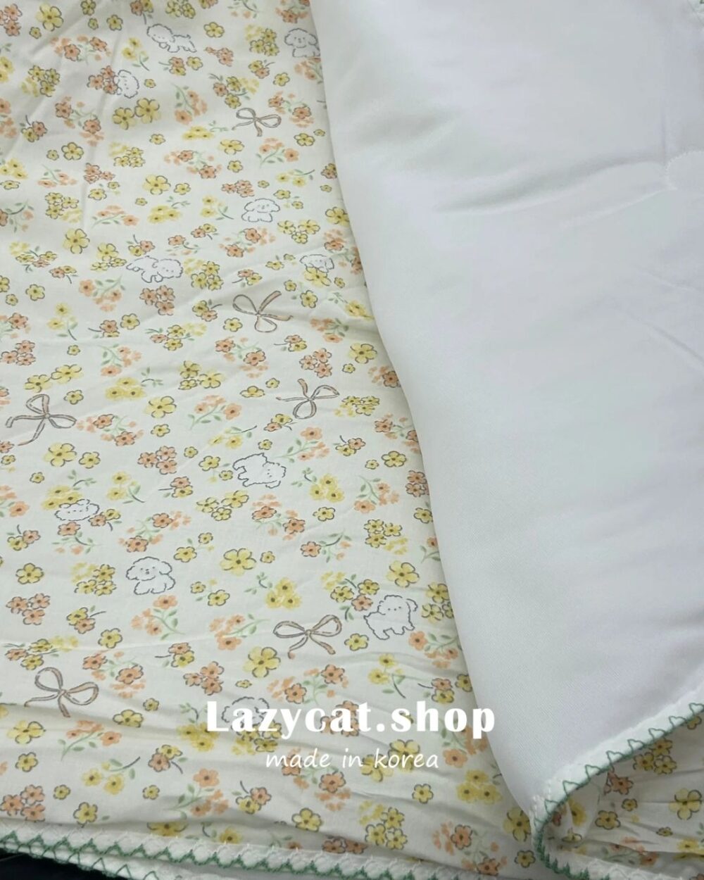 小狗蝴蝶結花園 (1) (預購)【韓國涼被】正韓🇰🇷小狗蝴蝶結花園🧊雙材質涼被